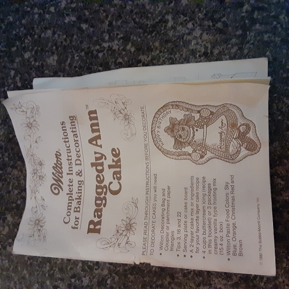 Vintage 1981 Wilton Raggedy Ann Cake Pan - Picture 12 of 15